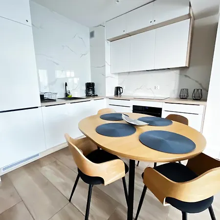 Mermaid Srories Pool & Gym Access Rewal