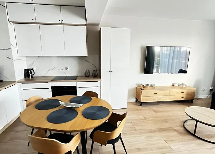 Mermaid Srories Pool & Gym Access *