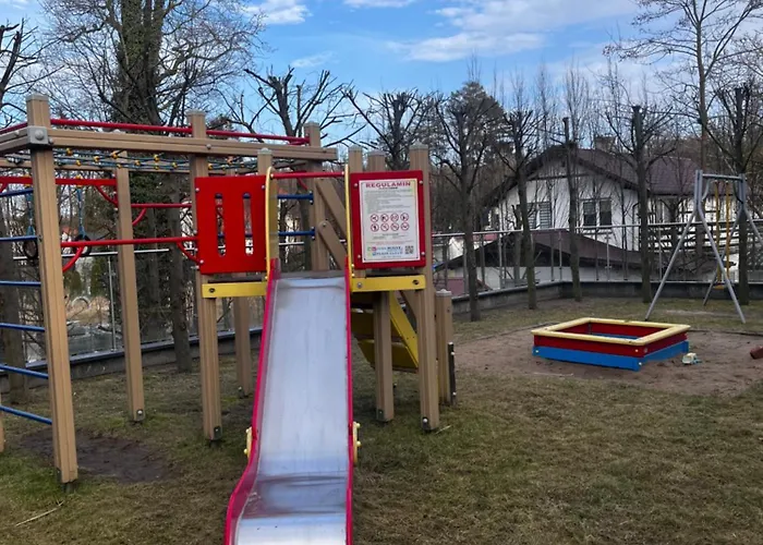 Апартаменты Mermaid Srories Pool & Gym Access *